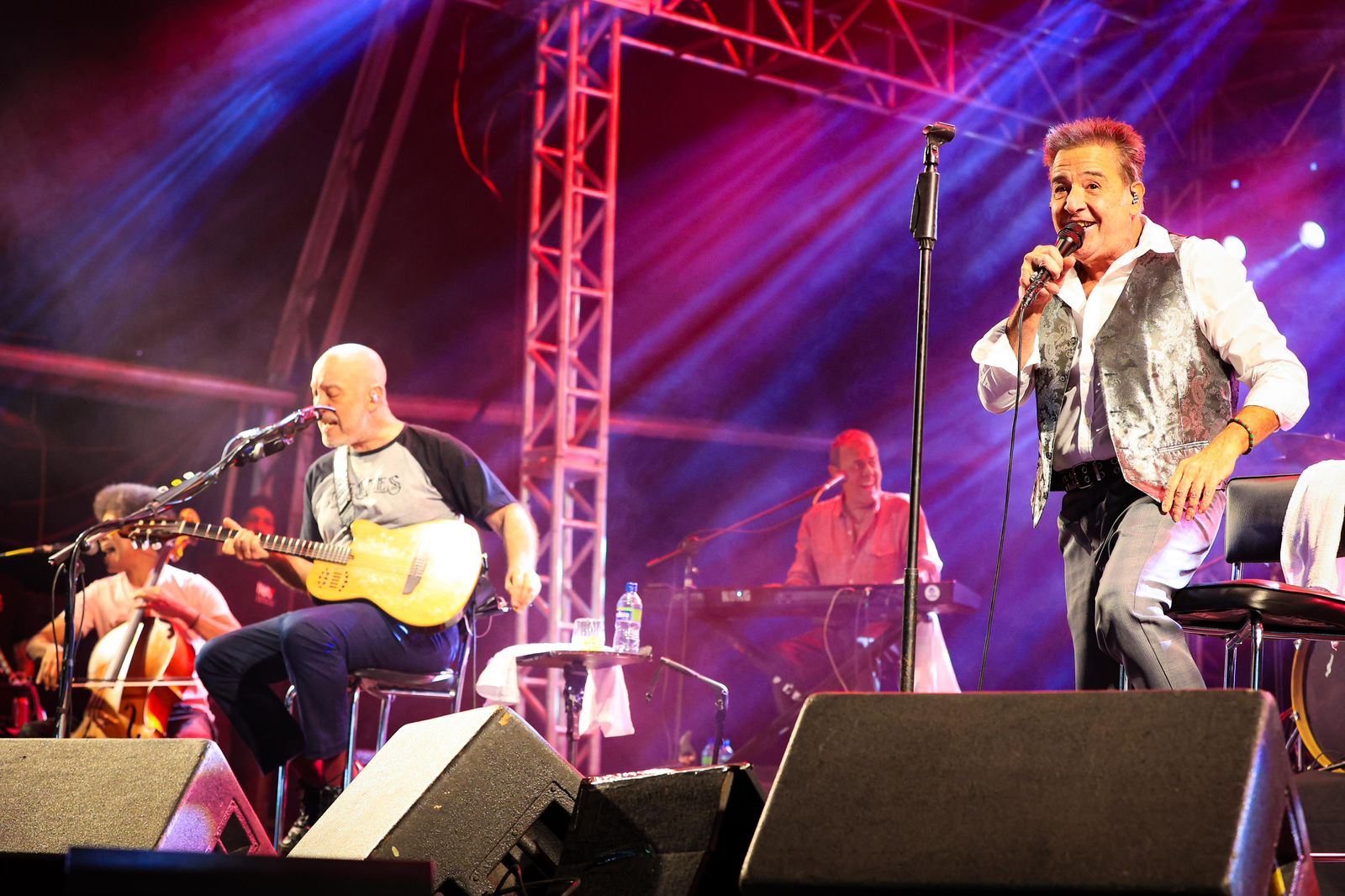 Mais de 8 mil pessoas prestigiam show da banda Ira na segunda noite do XI Festival Gastronômico de Trindade