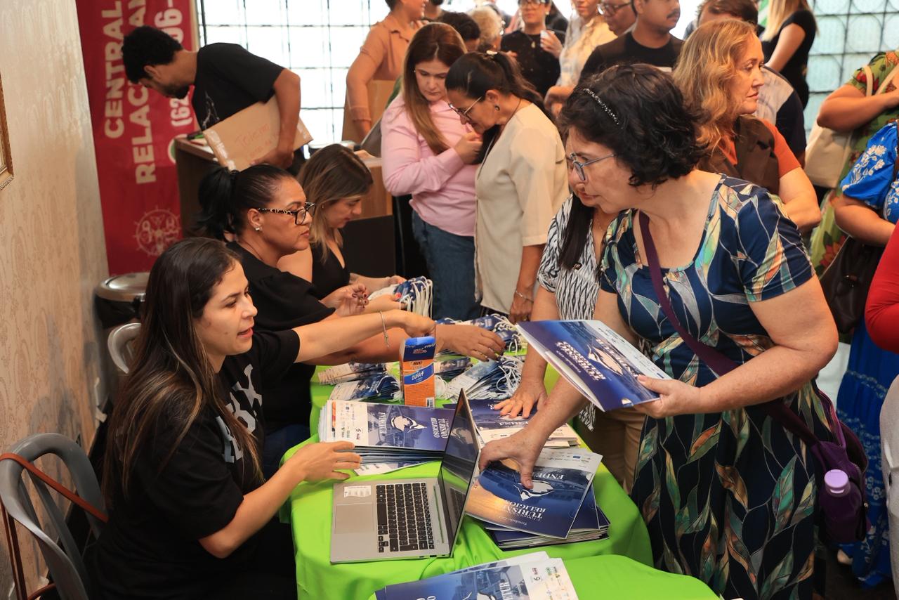Sétimo Fórum Nacional de Turismo Religioso reúne autoridades e visitantes no Cineteatro Padre Jesus Flores