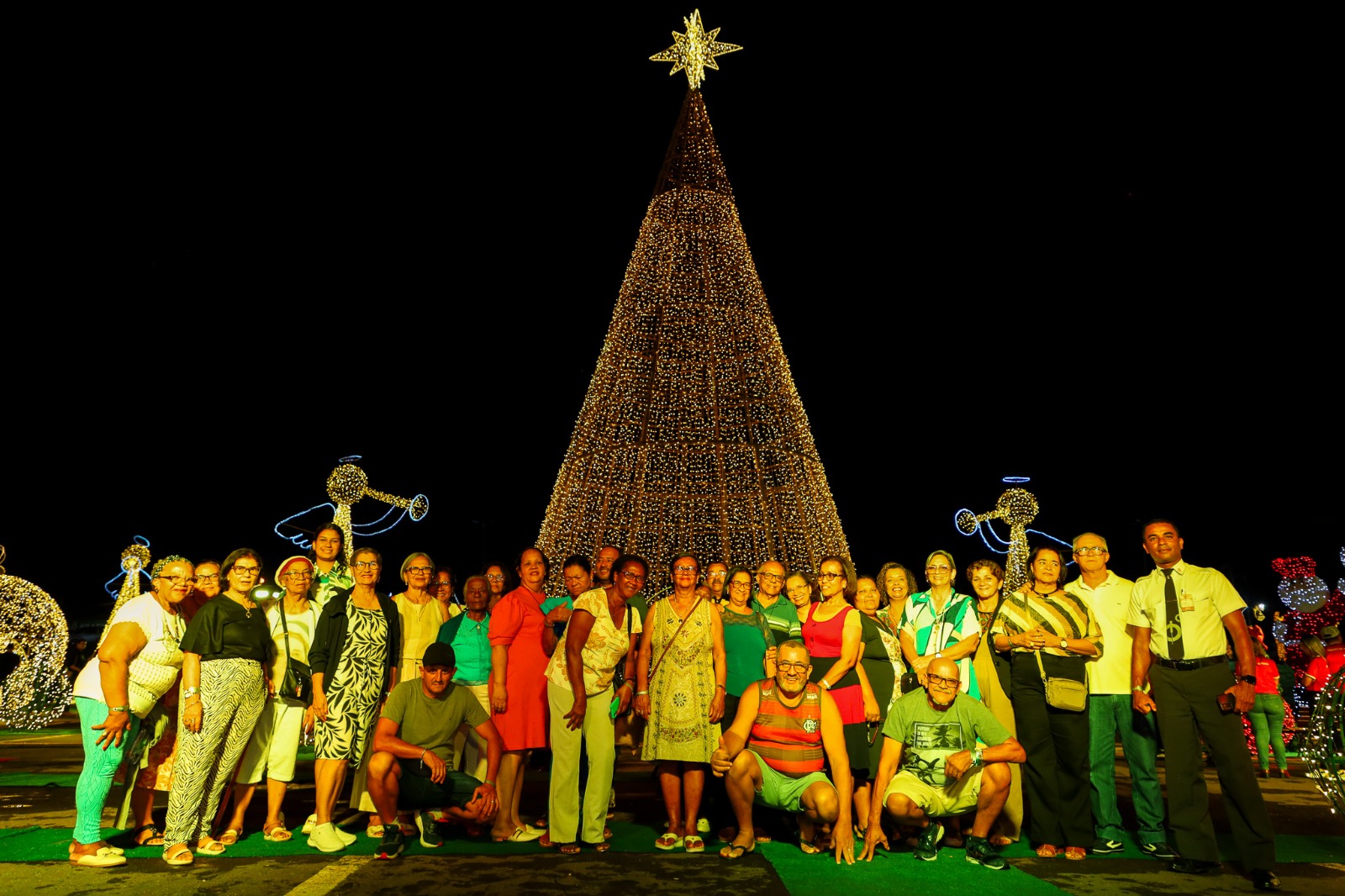 Trindade avança no turismo nacional e recebe excursão da Bahia durante programação do Natal dos Sonhos